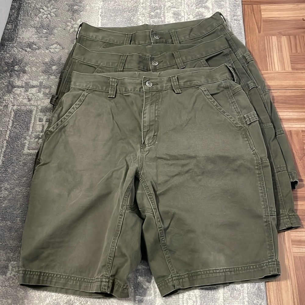 Duluth Trading Co shorts size 34